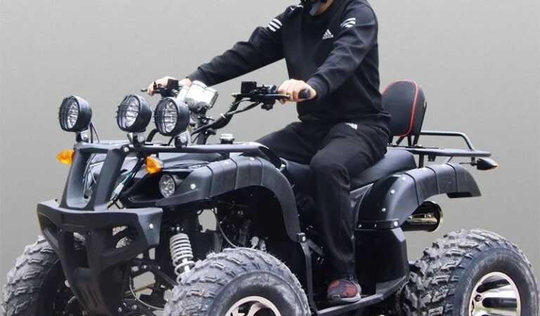 Off-Road Thrills with the 200cc Automatic ATV!
